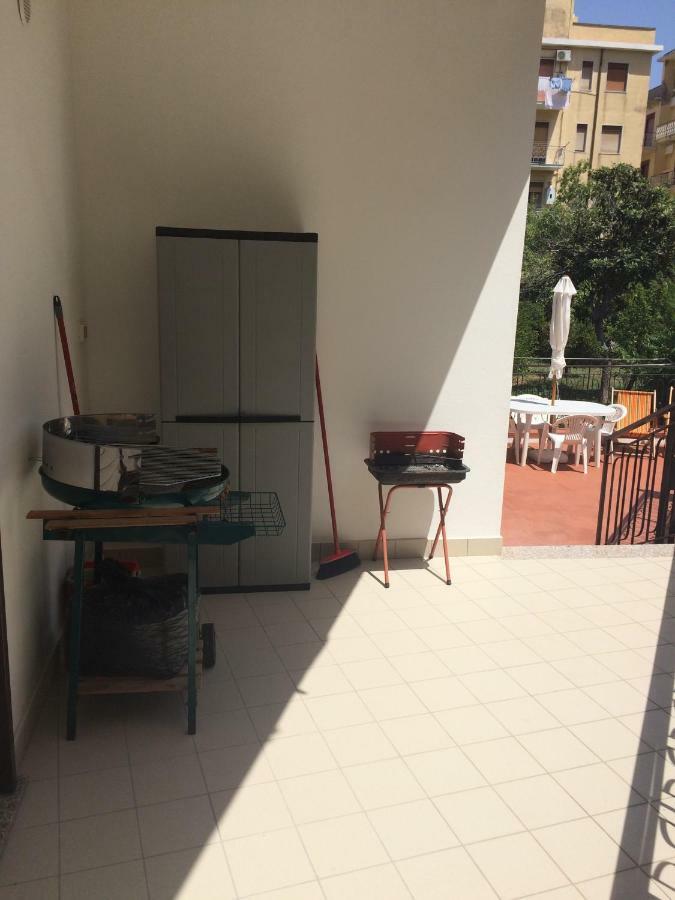 Casa Vacanze Il Gelsomino Patti Eksteriør bilde